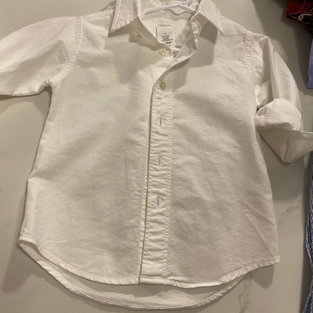 2T crew cuts button up